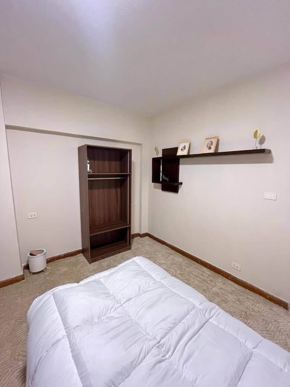 Zamalek Beside Hilton 4br * Cairo