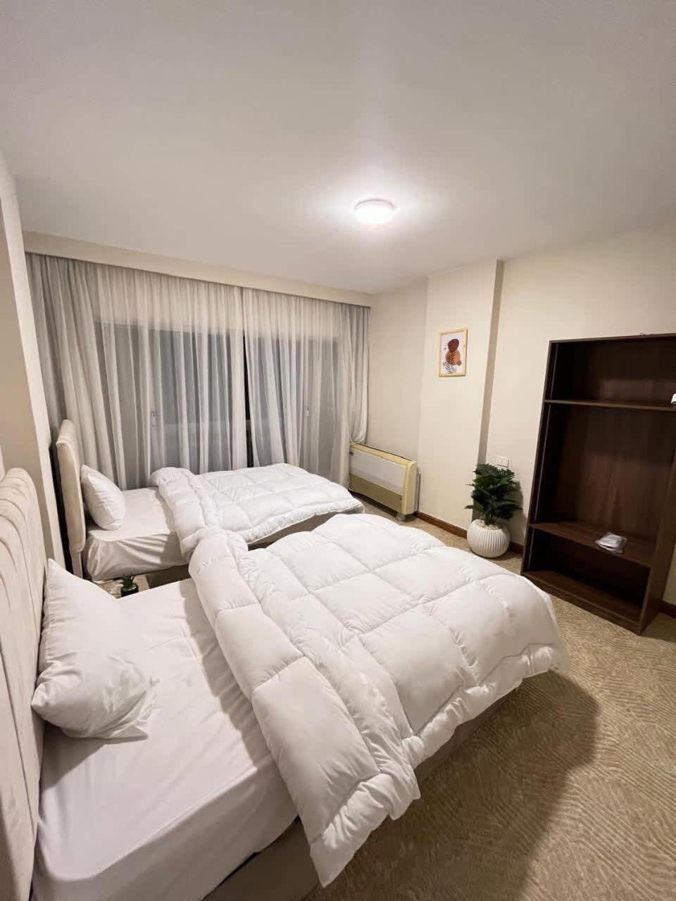 Apartment Zamalek Beside Hilton 4br *